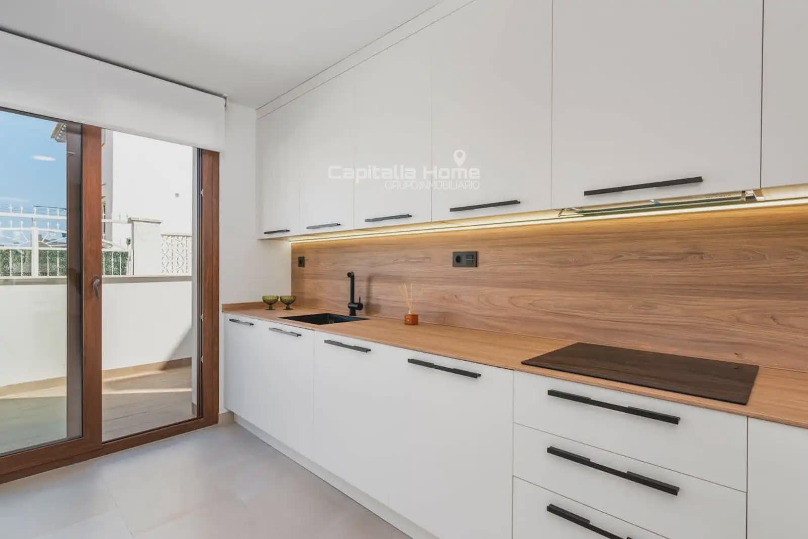 3 sovrum Lägenhet till salu i Torrevieja med pool - 310 000 € (Ref: 10081617)