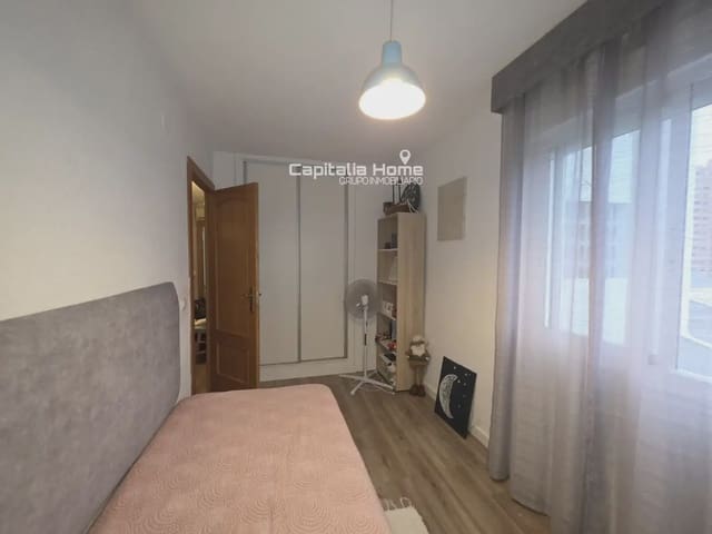 3 quarto Apartamento para venda em Playa Poniente, Benidorm com piscina - 295 000 € (Ref: 10081618)