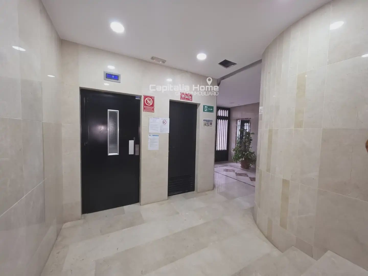 3 quarto Apartamento para venda em Benidorm com piscina - 295 000 € (Ref: 10081618)