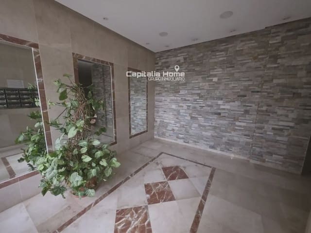 3 quarto Apartamento para venda em Playa Poniente, Benidorm com piscina - 295 000 € (Ref: 10081618)