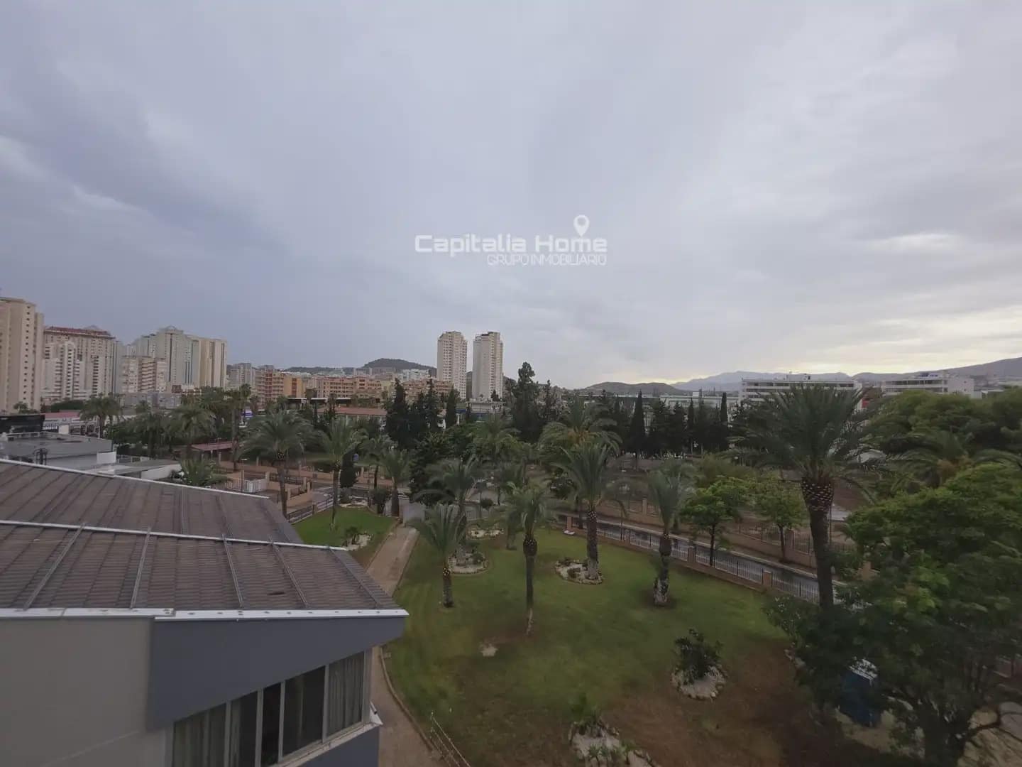 3 quarto Apartamento para venda em Benidorm com piscina - 295 000 € (Ref: 10081618)