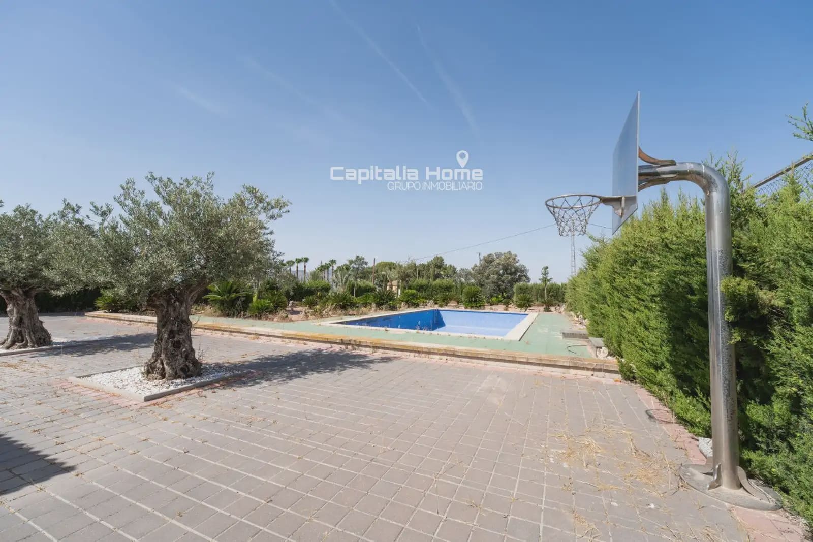 Chalet de 3 habitaciones en Orihuela en venta con piscina garaje - 450.000 € (Ref: 10081621)