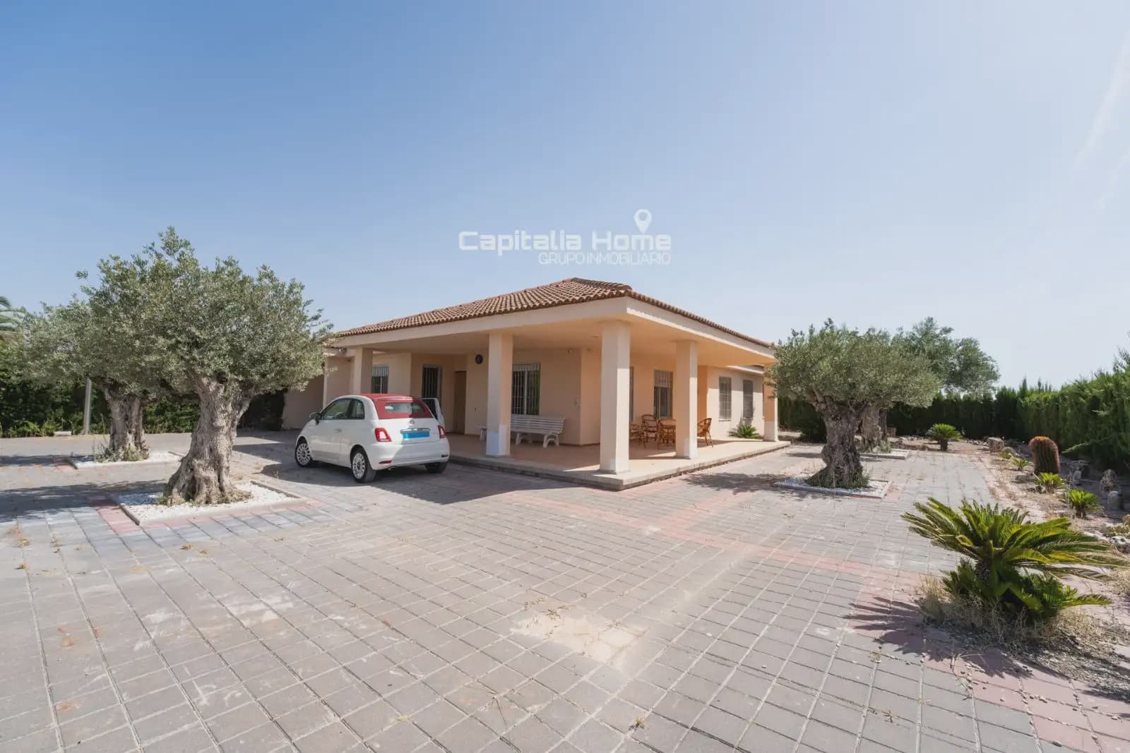Chalet de 3 habitaciones en Orihuela en venta con piscina garaje - 450.000 € (Ref: 10081621)