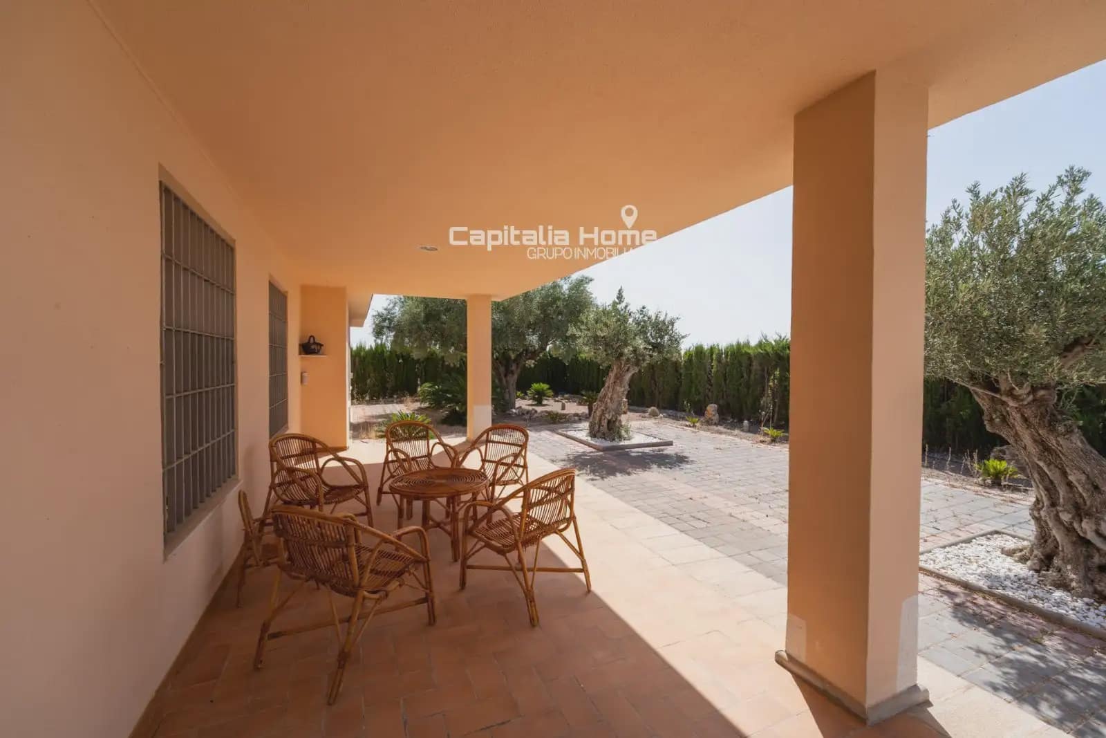 Chalet de 3 habitaciones en Orihuela en venta con piscina garaje - 450.000 € (Ref: 10081621)