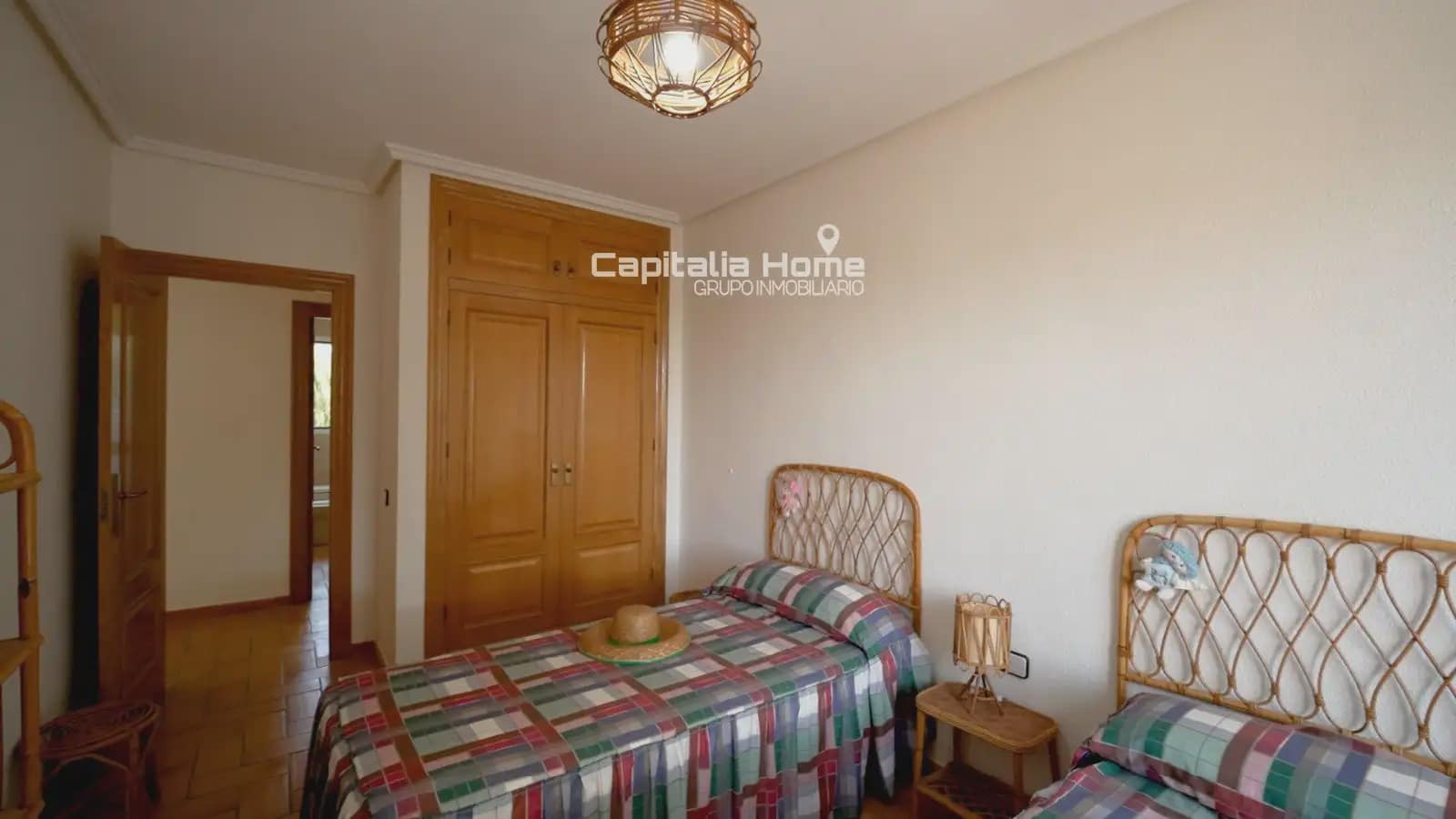 Chalet de 3 habitaciones en Orihuela en venta con piscina garaje - 450.000 € (Ref: 10081621)