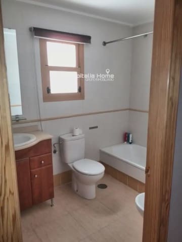 2 slaapkamer Flat te koop in Chirles, Polop met garage - € 165.000 (Ref: 10081623)