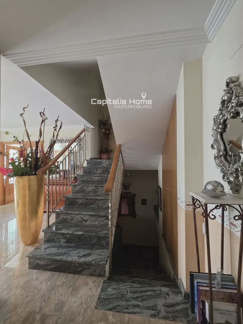 5 slaapkamer Huis te koop in Villena met garage - € 415.000 (Ref: 10103514)