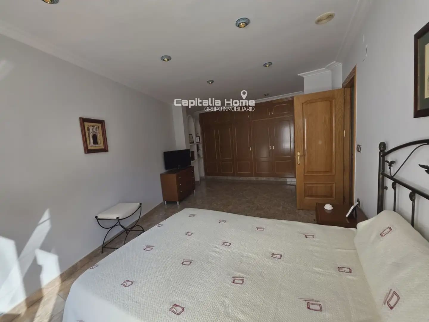 5 slaapkamer Huis te koop in Villena met garage - € 415.000 (Ref: 10103514)