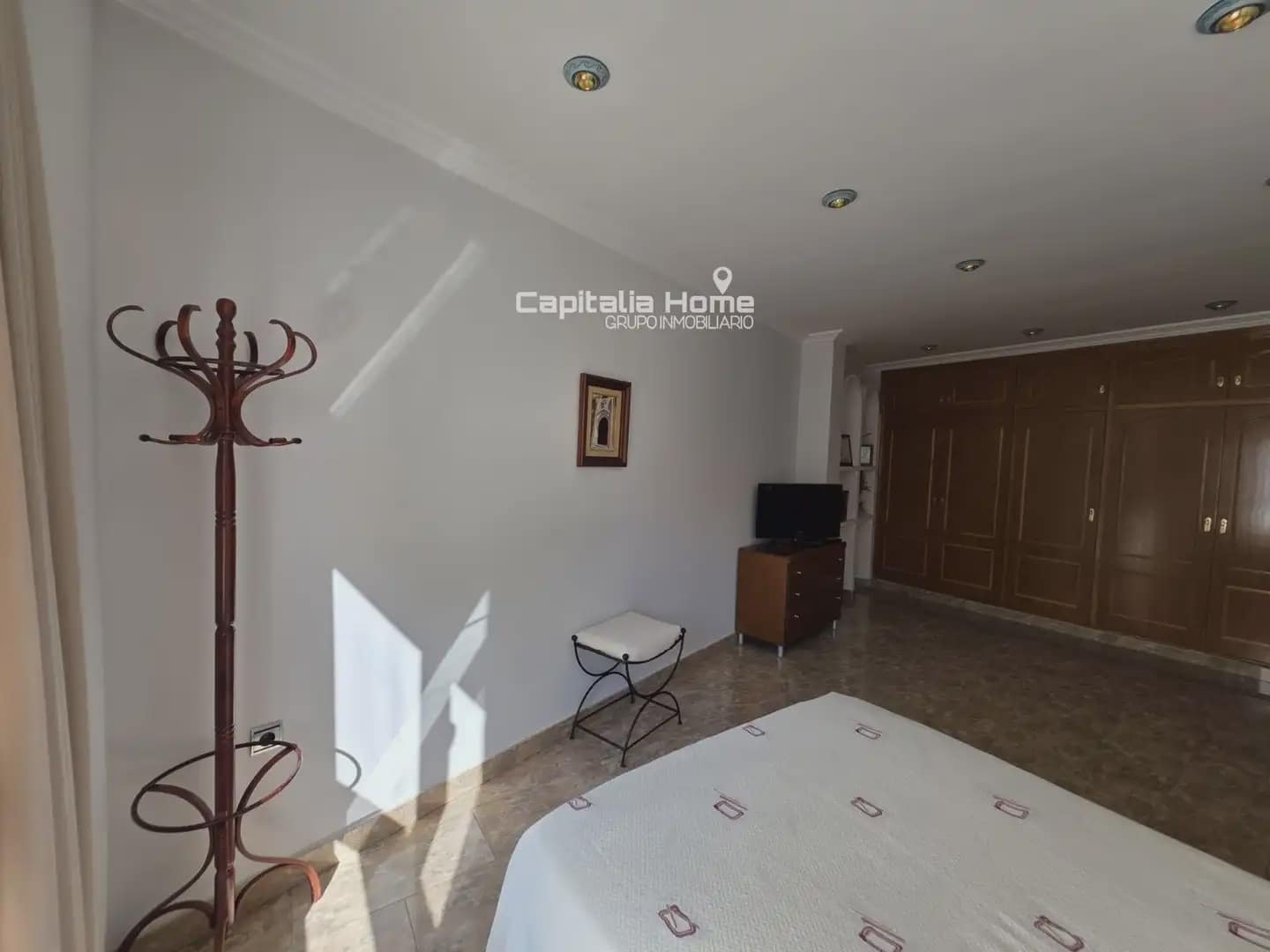5 slaapkamer Huis te koop in Villena met garage - € 415.000 (Ref: 10103514)