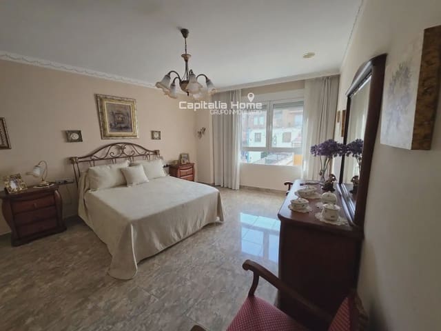 5 slaapkamer Huis te koop in Villena met garage - € 415.000 (Ref: 10103514)