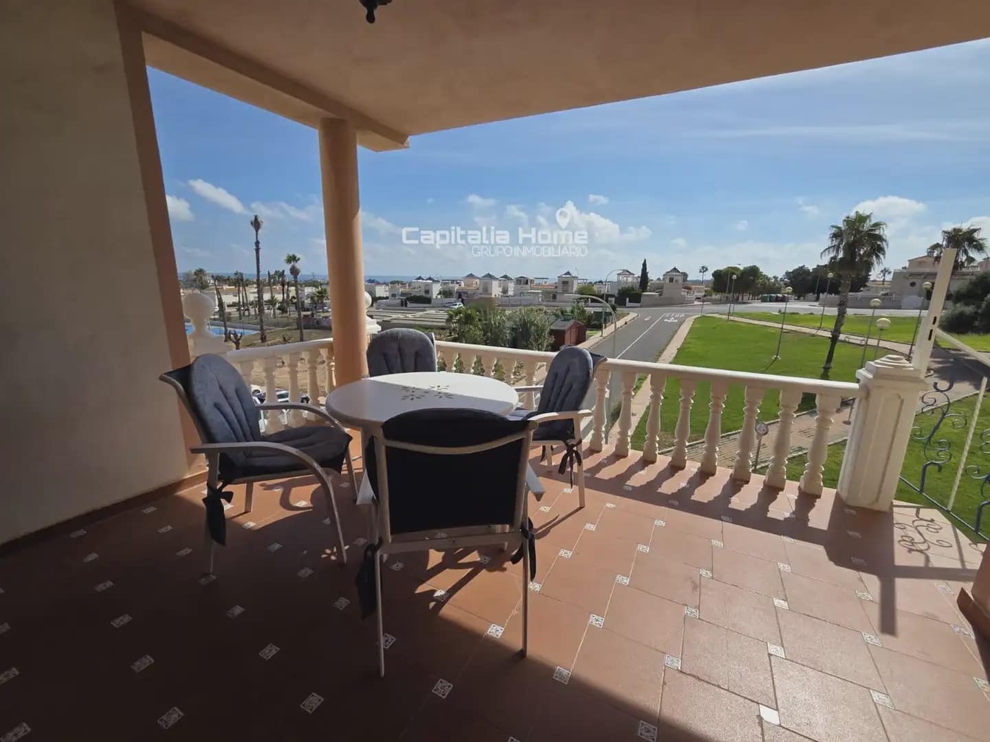 2 bedroom Apartment for sale in Poblacion de Arroyo with pool - € 175,000 (Ref: 10112122)
