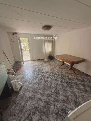 3 makuuhuone Omakotitalo myytävänä paikassa Alcoy / Alcoi - 88 000 € (Ref: 10132025)