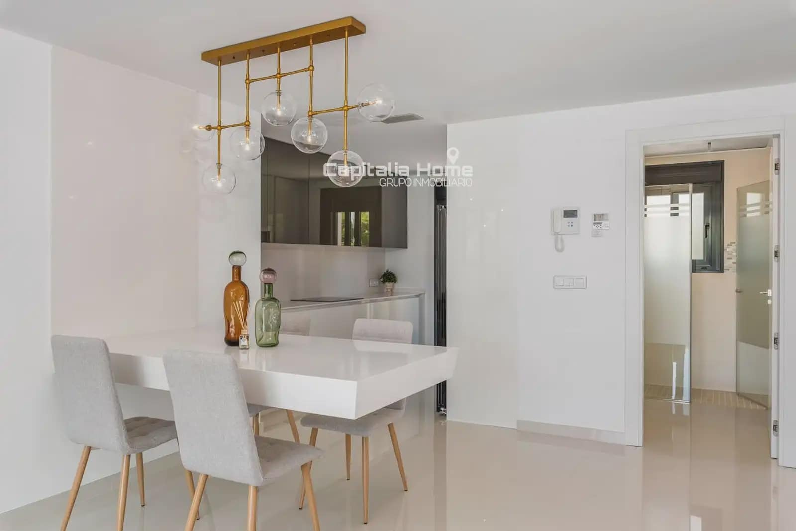 3 soverom Villa til salgs i Playa Honda med svømmebasseng garasje - € 580 000 (Ref: 10132925)