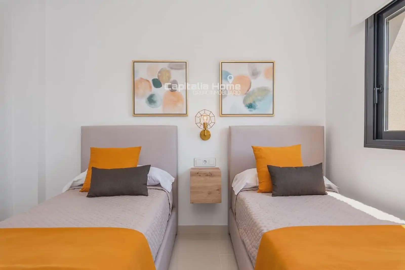3 soverom Villa til salgs i Playa Honda med svømmebasseng garasje - € 580 000 (Ref: 10132925)