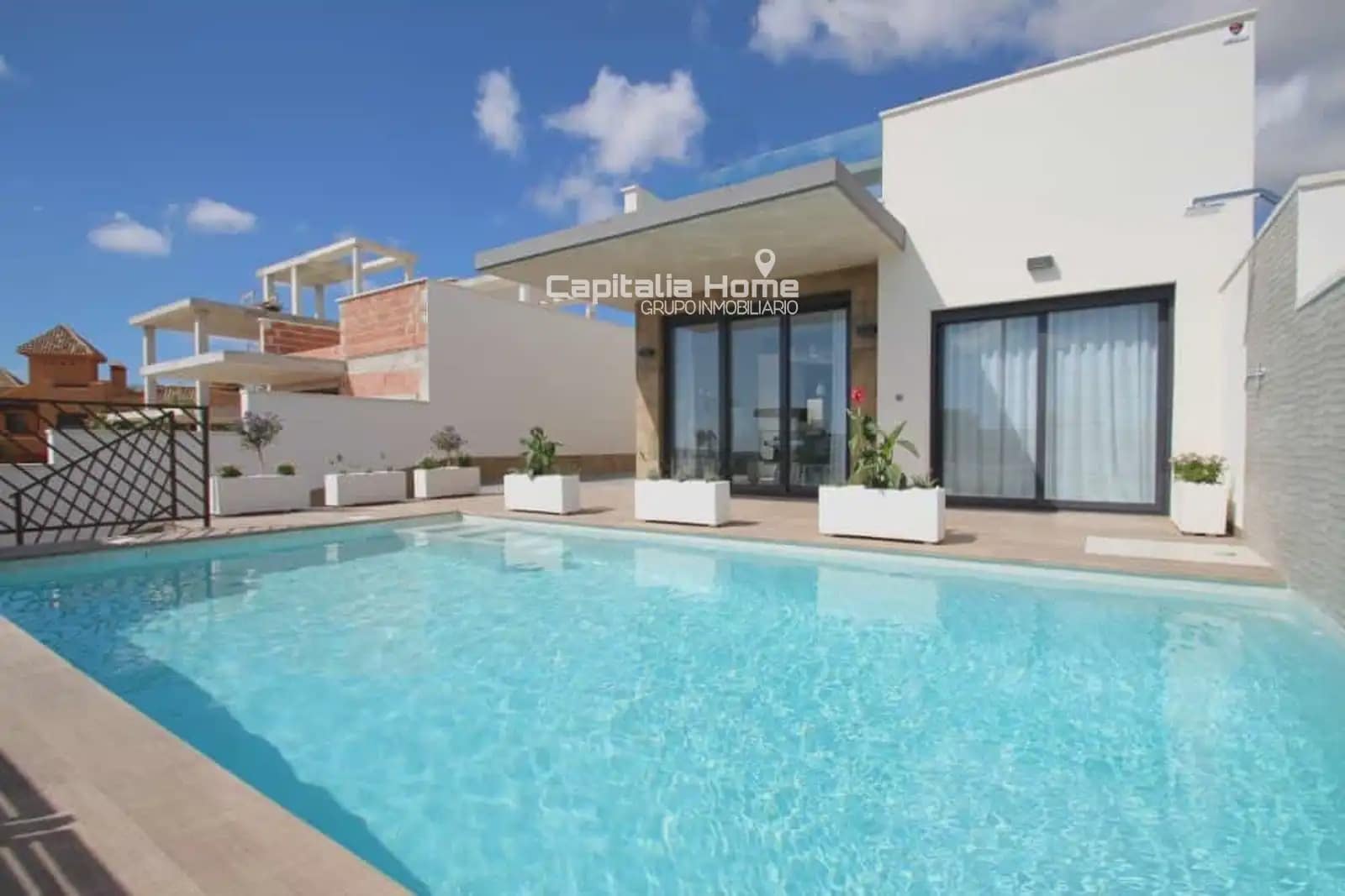 2 soverom Bungalow til salgs i San Miguel de Salinas med svømmebasseng garasje - € 415 000 (Ref: 10132926)