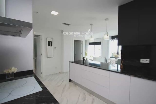 2 soveværelse Bungalow til salg i San Miguel de Salinas med swimmingpool garage - € 415.000 (Ref: 10132926)