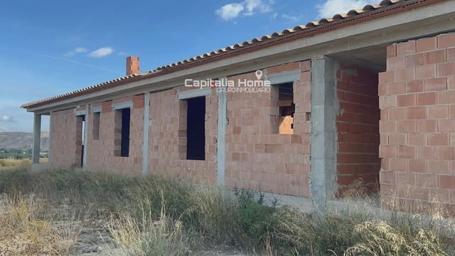 3 quarto Moradia para venda em Calasparra com piscina - 200 000 € (Ref: 10158690)