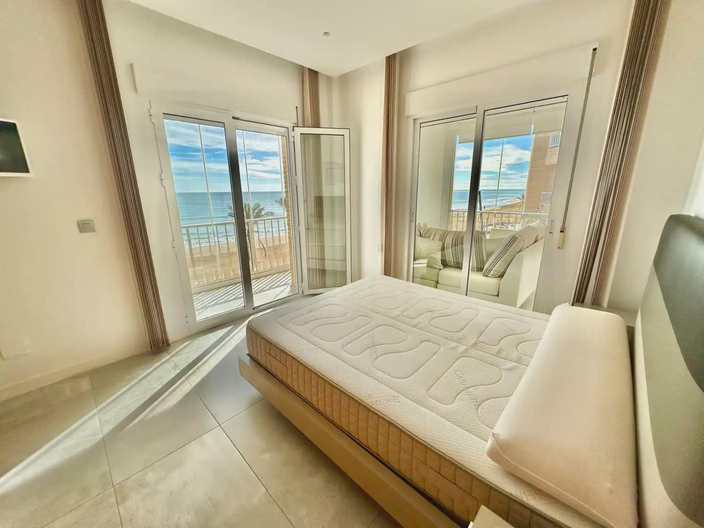 3 camera da letto Appartamento sulla Spiaggia in vendita in Guardamar del Segura - 480.000 € (Rif: 10081805)