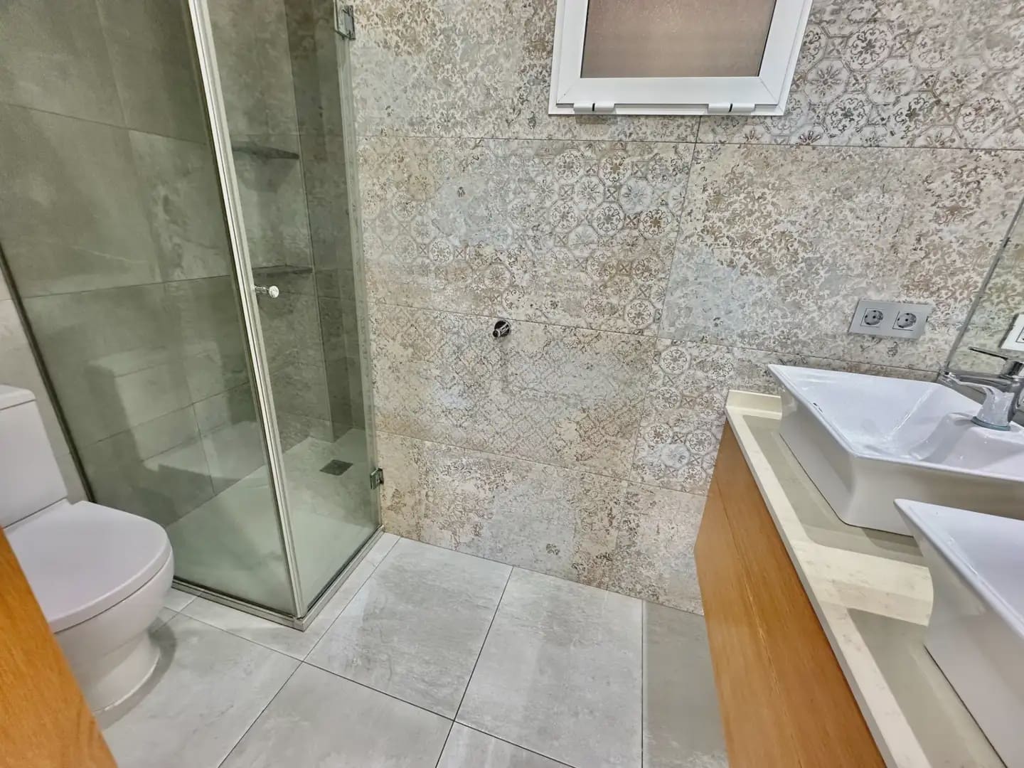 3 sovrum Strandlägenhet att hyra i Guardamar del Segura - 2 000 € (Ref: 10081807)