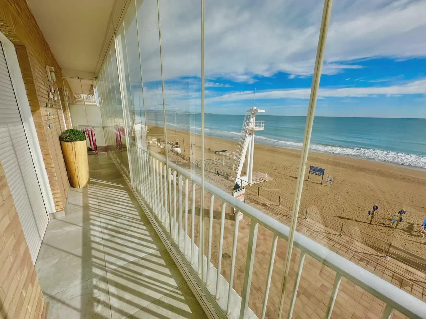 3 sovrum Strandlägenhet att hyra i Guardamar del Segura - 2 000 € (Ref: 10081807)