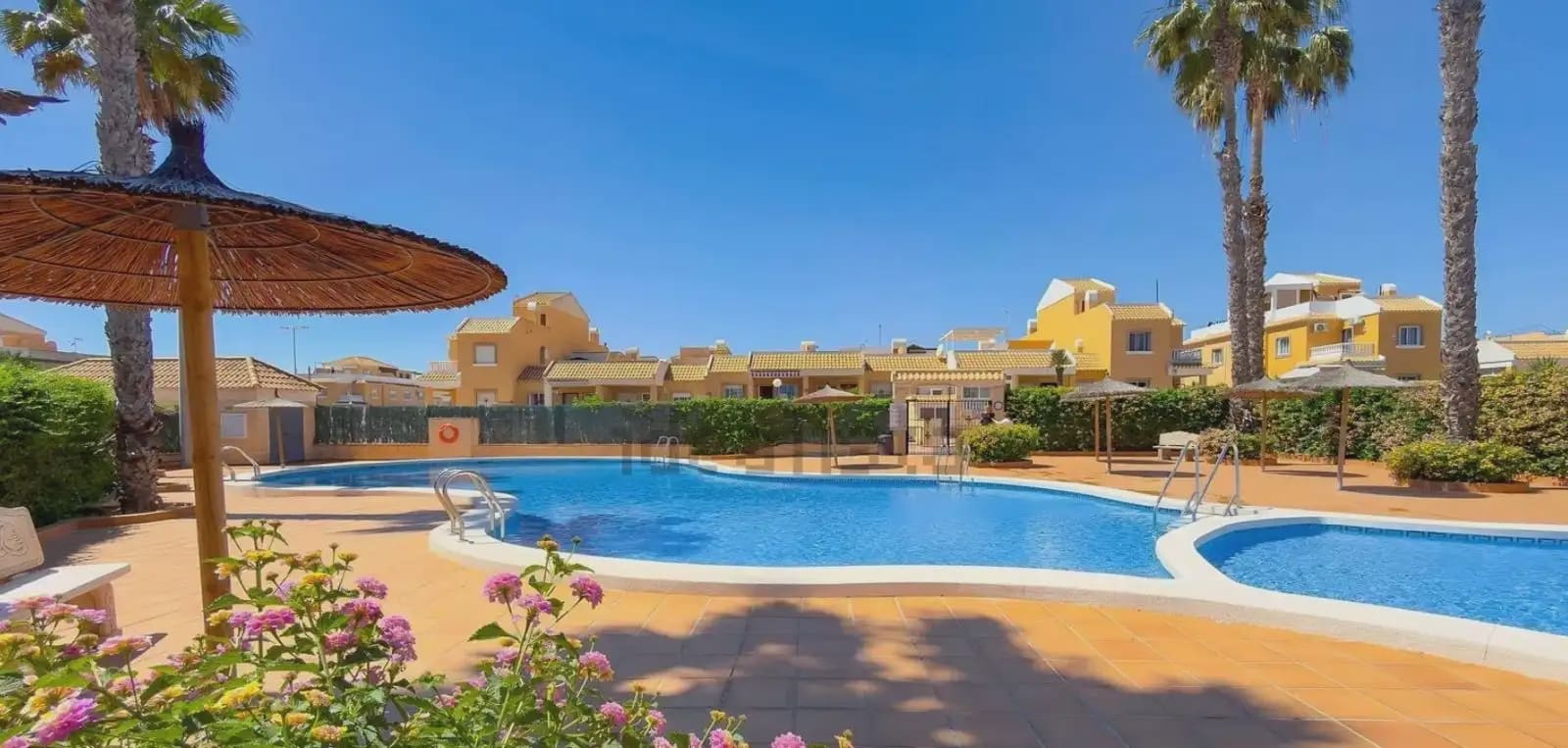 4 slaapkamer Villa te koop in Rojales - € 228.000 (Ref: 10081812)