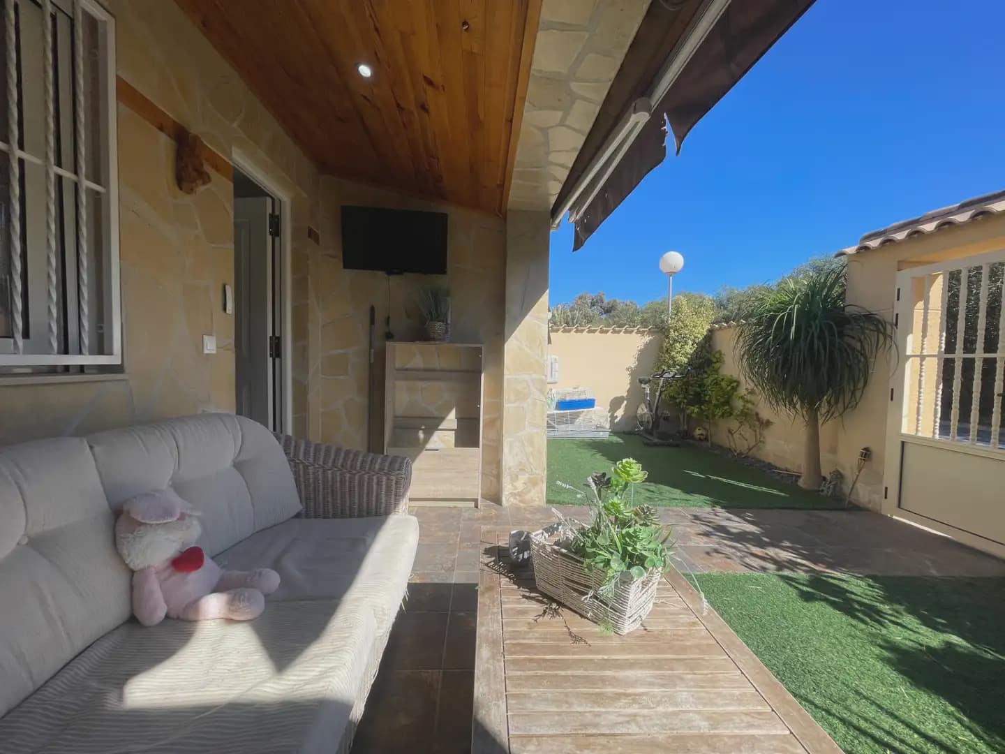 3 sypialnia Bungalow na sprzedaż w Torrevieja z basenem - 235 000 € (Ref: 10081815)