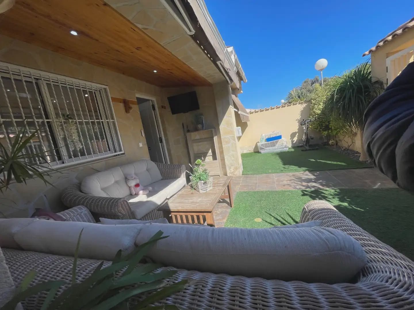 3 sypialnia Bungalow na sprzedaż w Torrevieja z basenem - 235 000 € (Ref: 10081815)