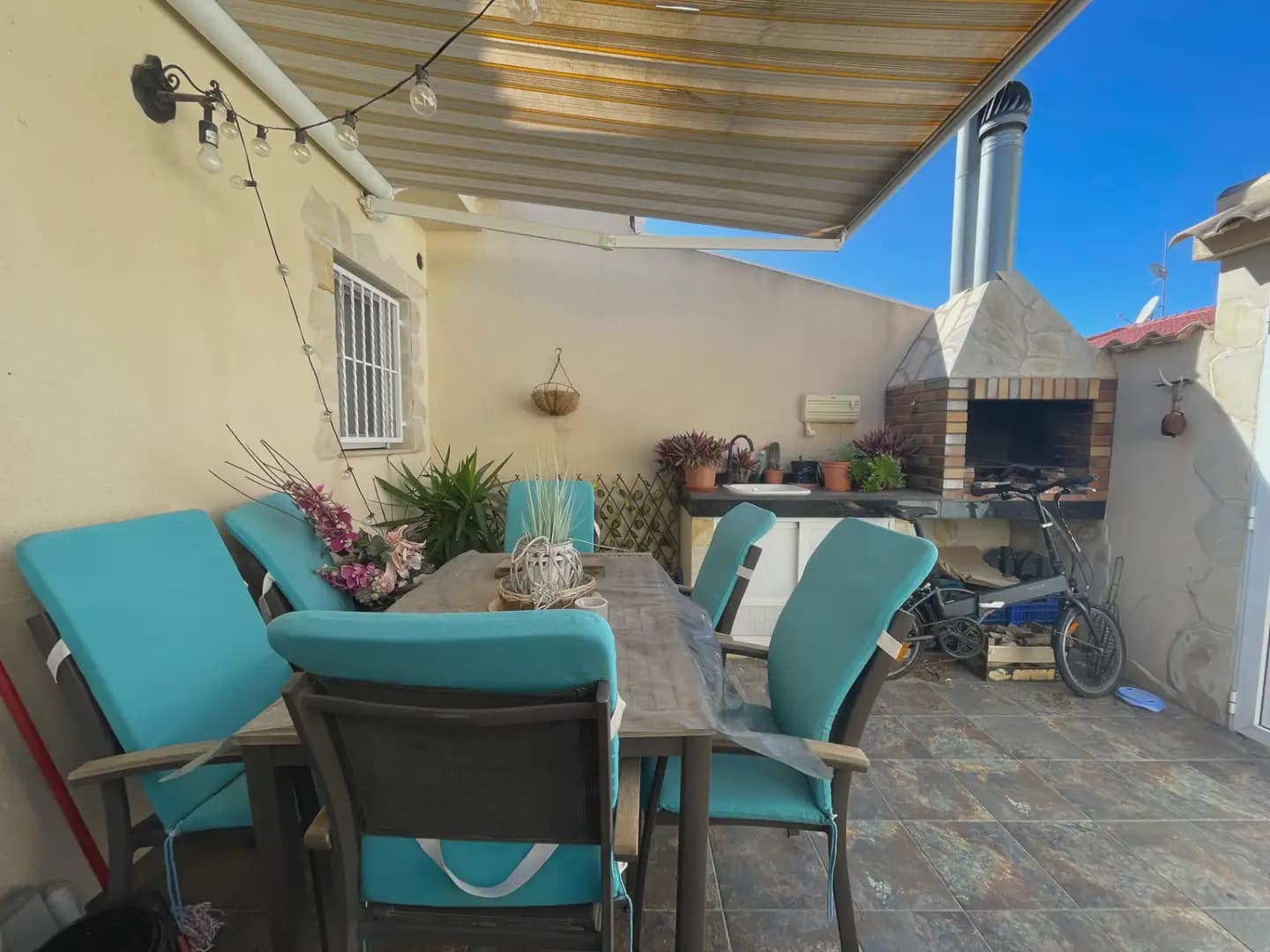 3 sypialnia Bungalow na sprzedaż w Torrevieja z basenem - 235 000 € (Ref: 10081815)