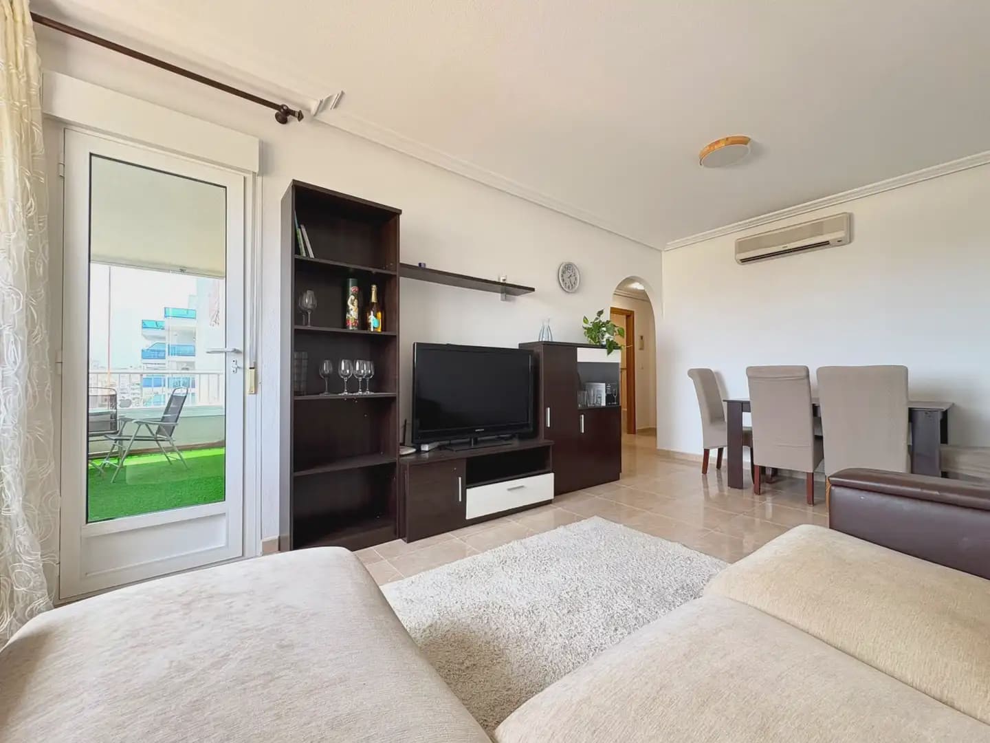 2 sovrum Lägenhet till salu i Guardamar del Segura med pool - 185 000 € (Ref: 10081819)