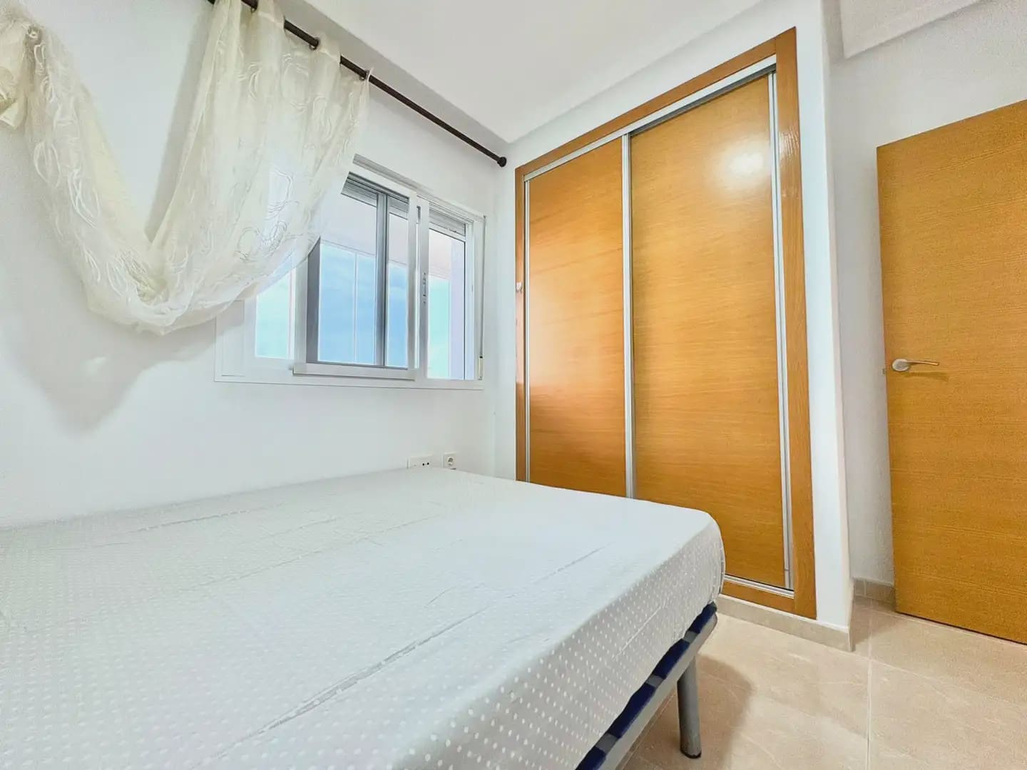 2 sovrum Lägenhet till salu i Guardamar del Segura med pool - 185 000 € (Ref: 10081819)