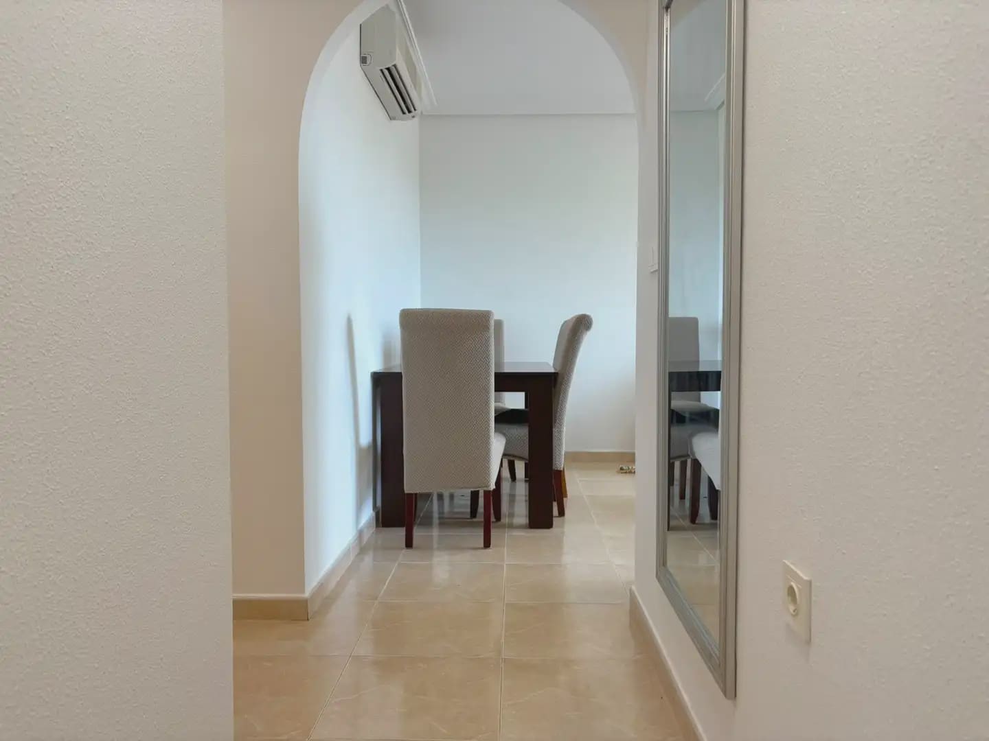2 sovrum Lägenhet till salu i Guardamar del Segura med pool - 185 000 € (Ref: 10081819)