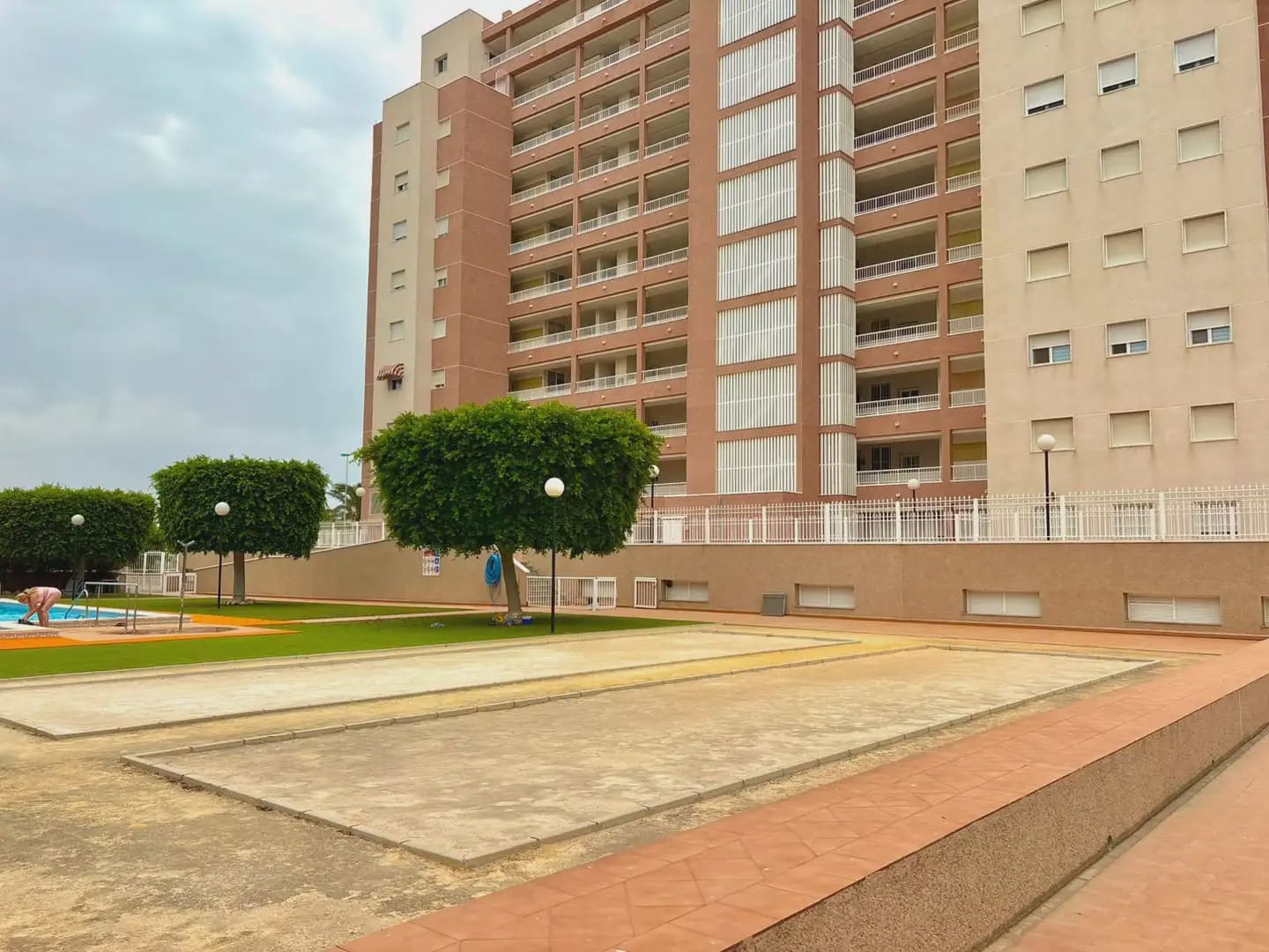 2 sovrum Lägenhet till salu i Guardamar del Segura med pool - 185 000 € (Ref: 10081819)