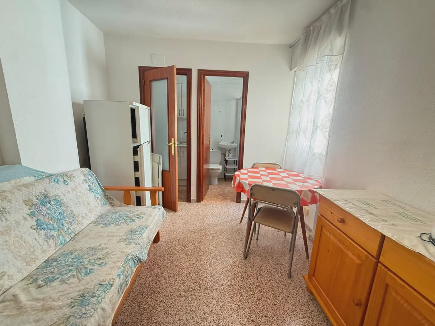 Piso de 3 habitaciones en Guardamar del Segura en venta - 159.900 € (Ref: 10172412)