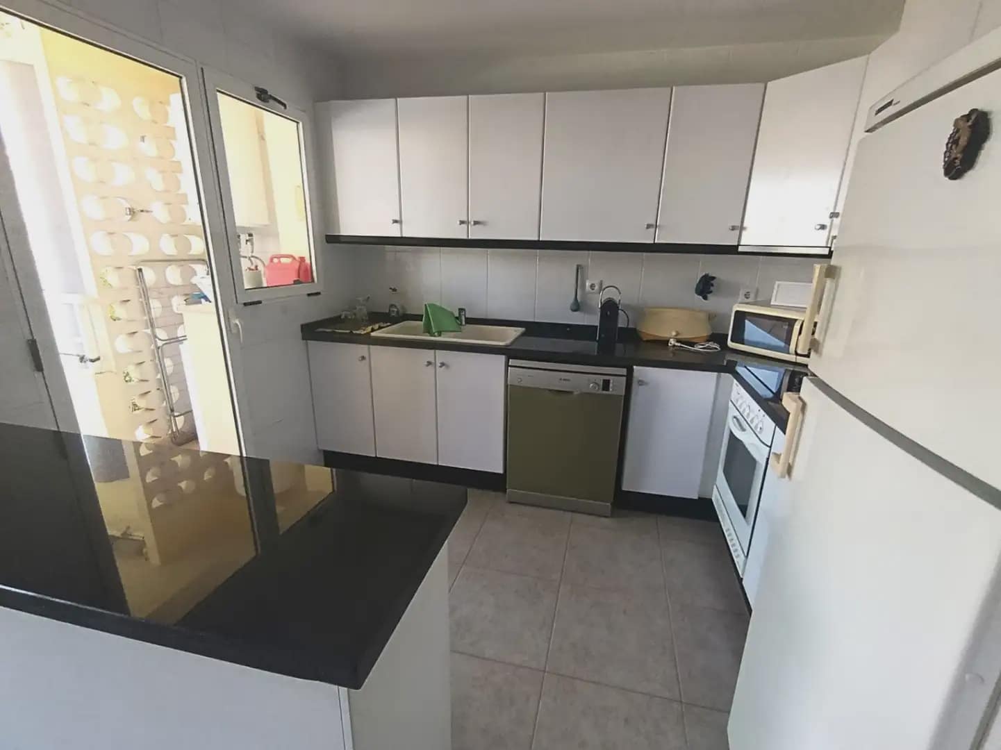 2 soveværelse Strandlejlighed til salg i Denia med swimmingpool garage - € 315.000 (Ref: 10086479)