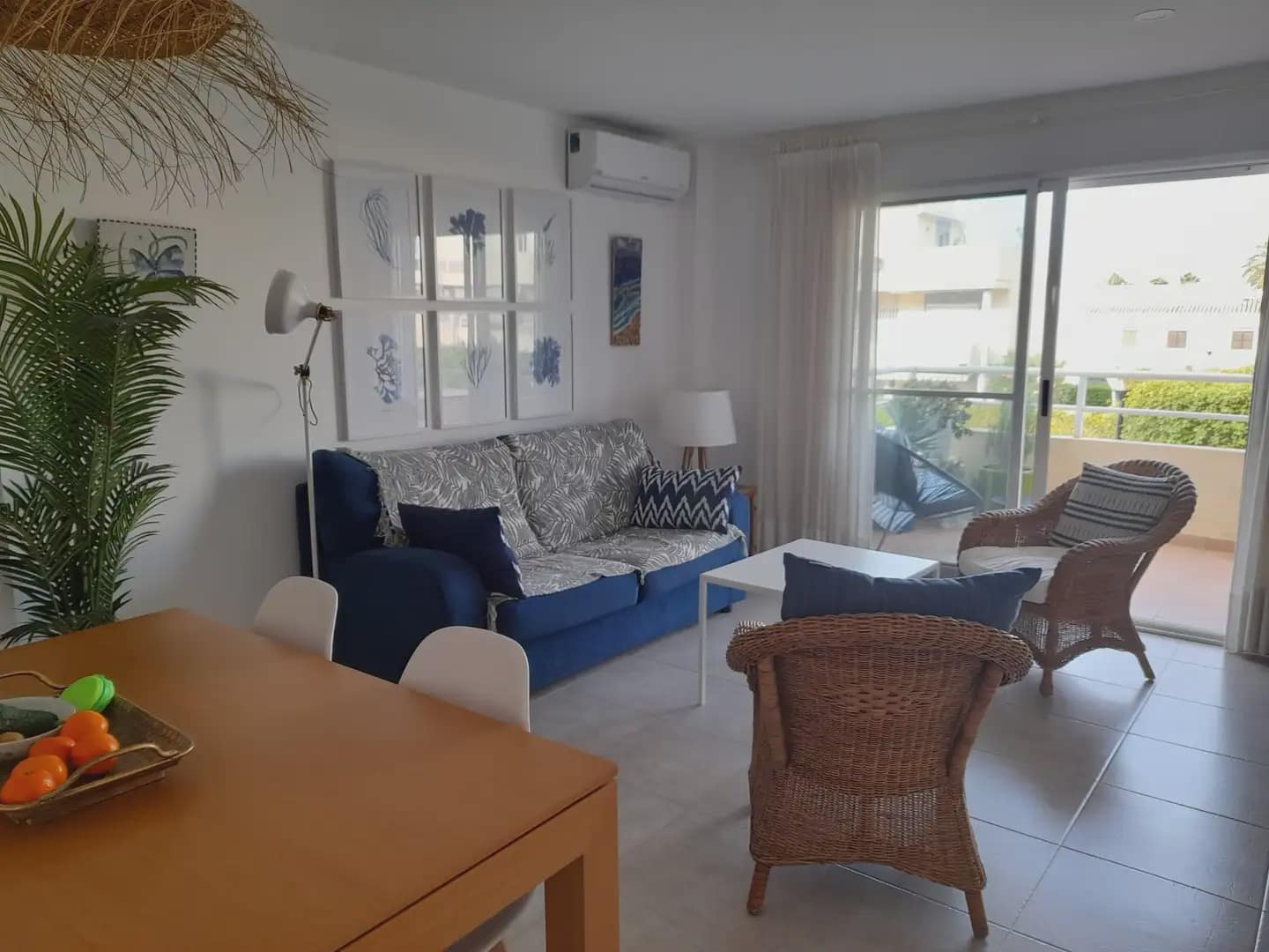 2 soveværelse Strandlejlighed til salg i Denia med swimmingpool garage - € 315.000 (Ref: 10086479)