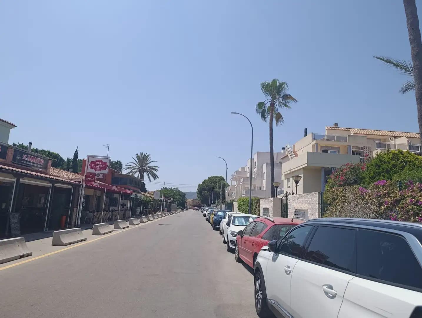 2 soveværelse Strandlejlighed til salg i Denia med swimmingpool garage - € 315.000 (Ref: 10086479)