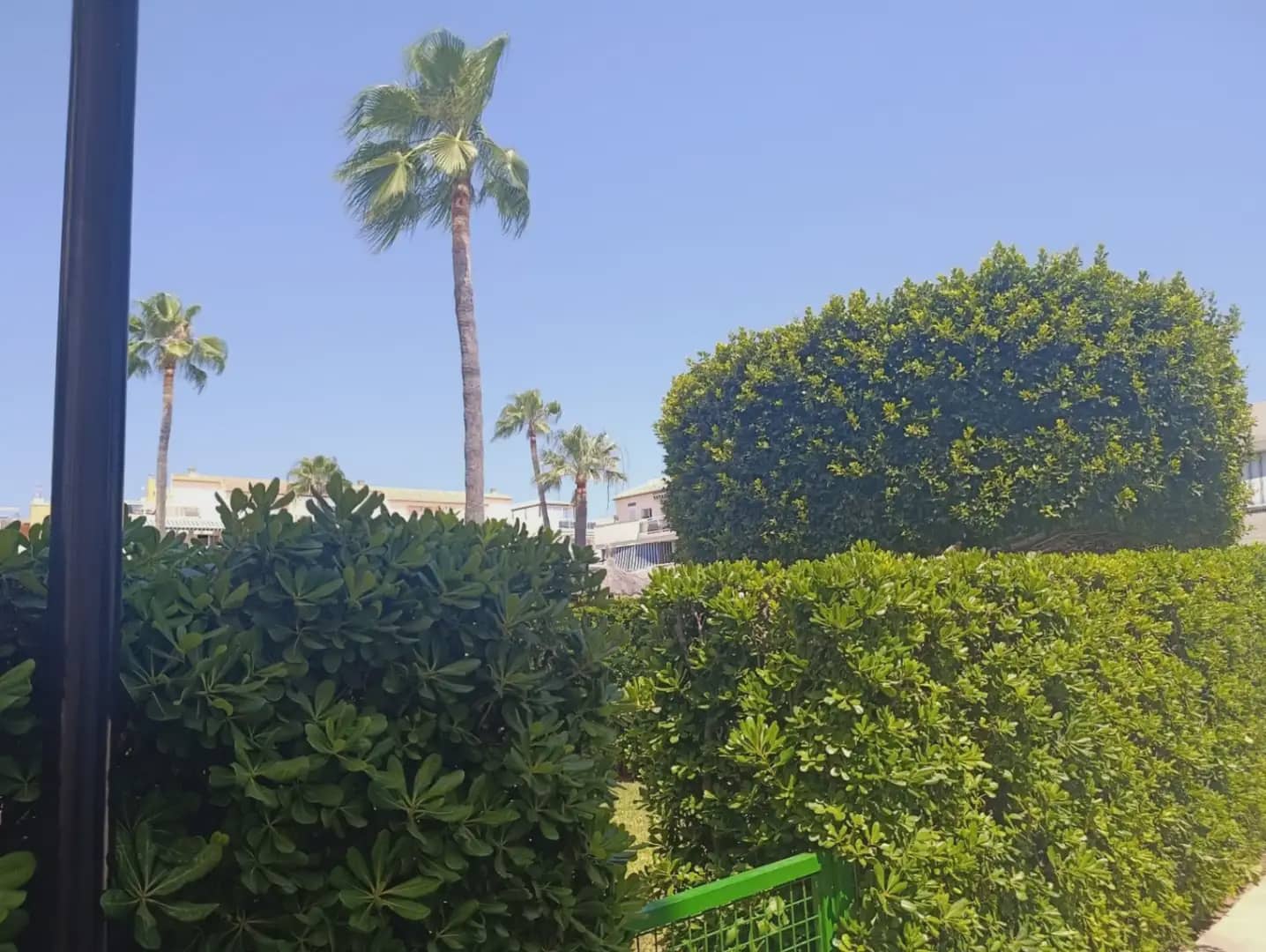 2 bedroom Beach Apartment for sale in Denia with pool garage - € 315,000 (Ref: 10086479)