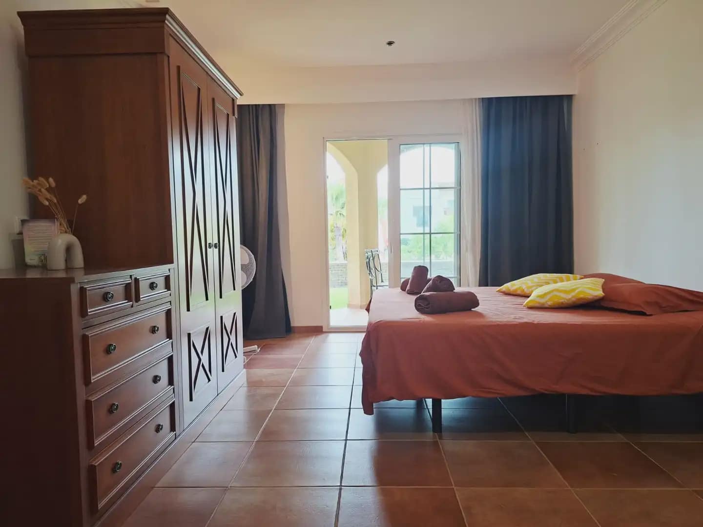 2 sypialnia Apartament na sprzedaż w Pedreguer z basenem garażem - 395 000 € (Ref: 10086484)