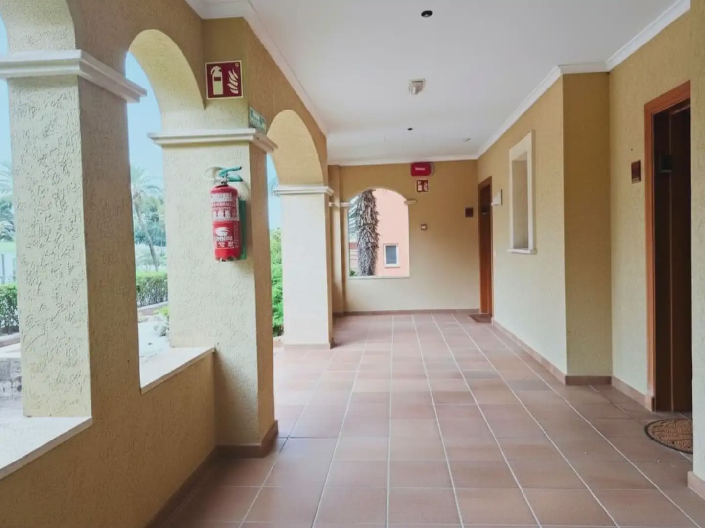 2 sypialnia Apartament na sprzedaż w Pedreguer z basenem garażem - 395 000 € (Ref: 10086484)