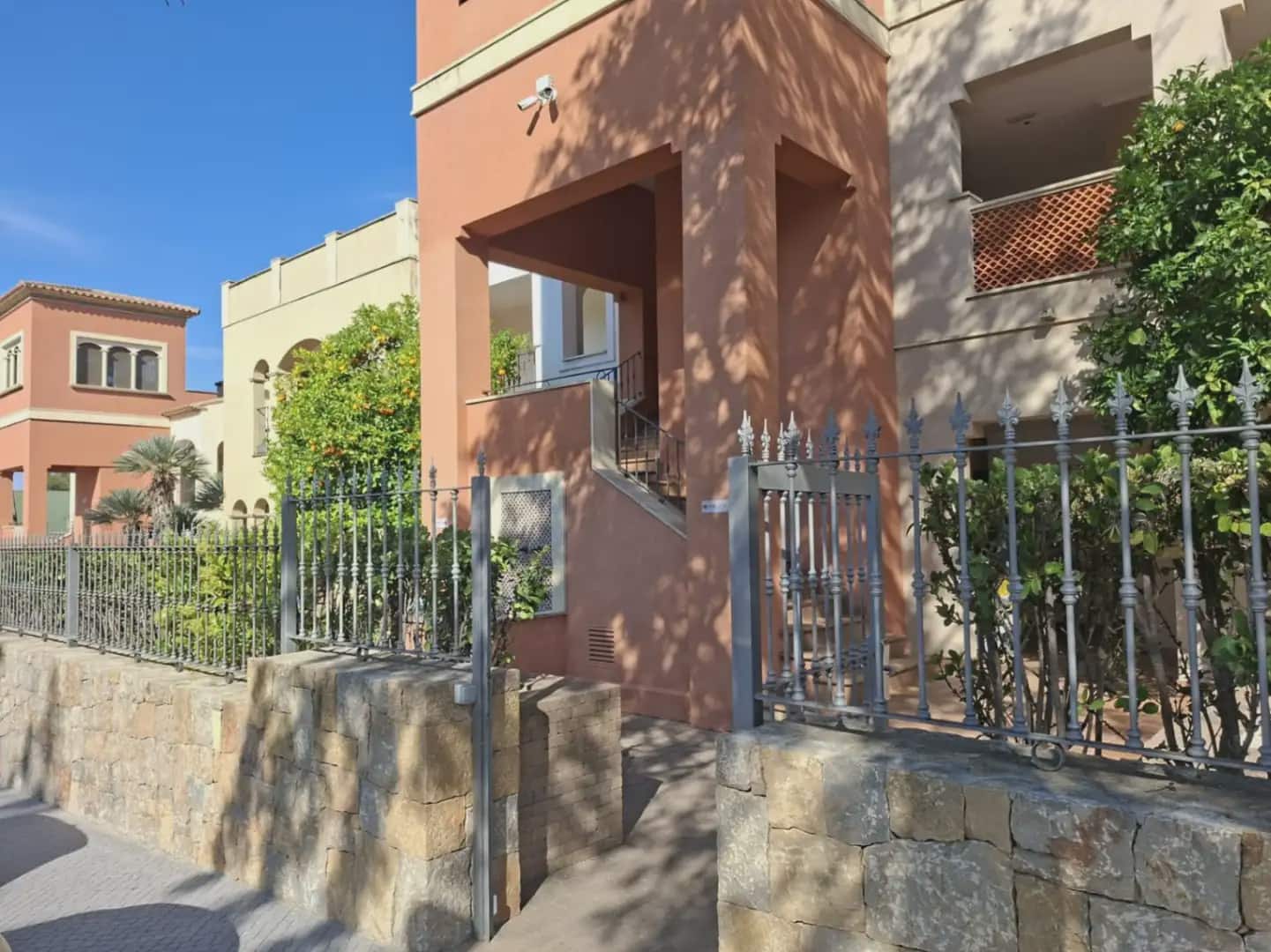 2 sypialnia Apartament na sprzedaż w Pedreguer z basenem garażem - 395 000 € (Ref: 10086484)