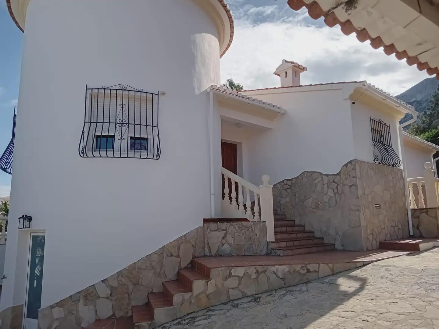 4 Zimmer Villa zu verkaufen in Denia mit Pool Garage - 590.000 € (Ref: 10086490)