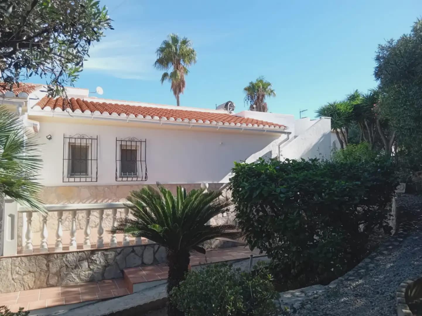 4 Zimmer Villa zu verkaufen in Denia mit Pool Garage - 590.000 € (Ref: 10086490)