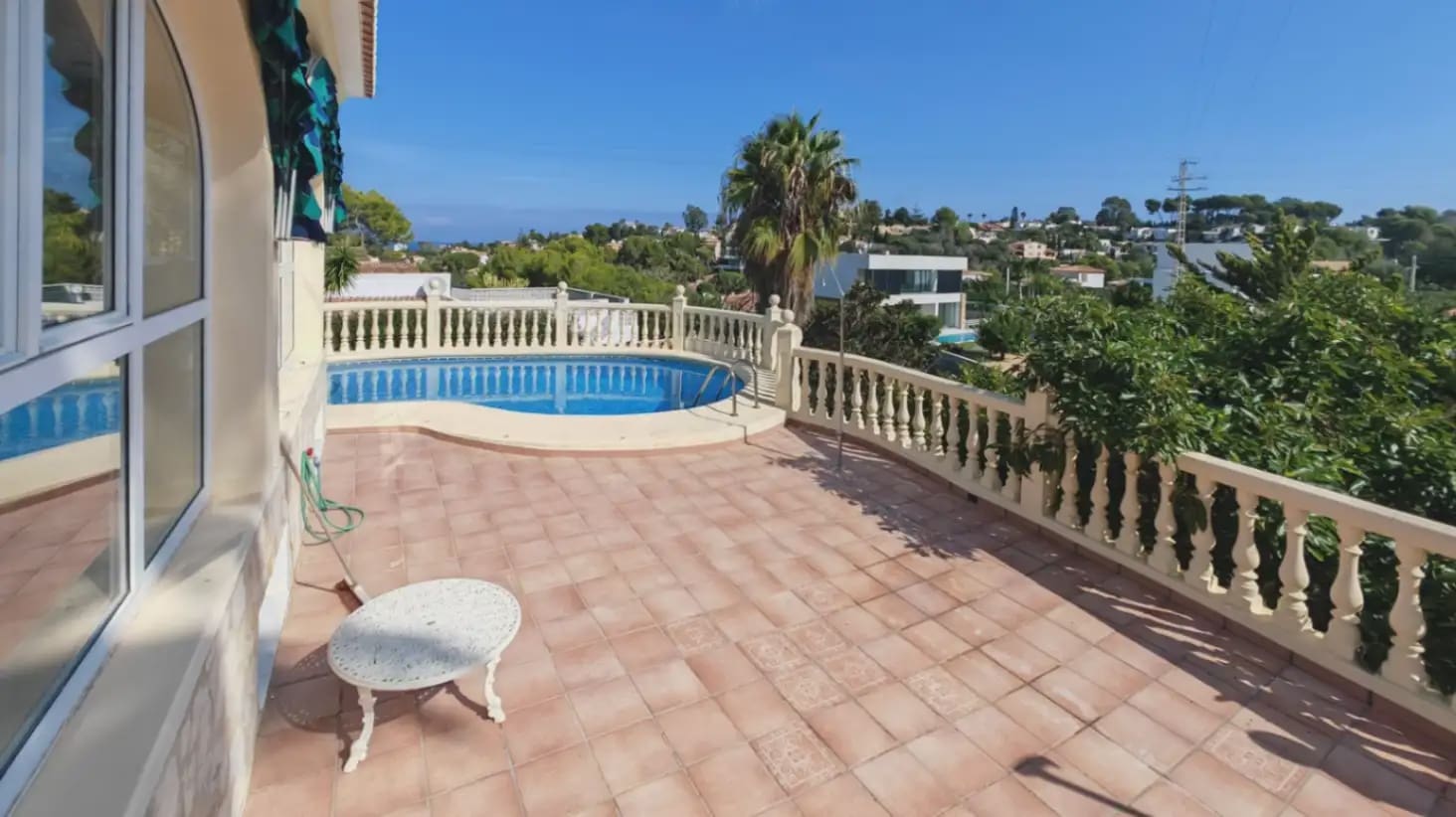 4 Zimmer Villa zu verkaufen in Denia mit Pool Garage - 590.000 € (Ref: 10086490)
