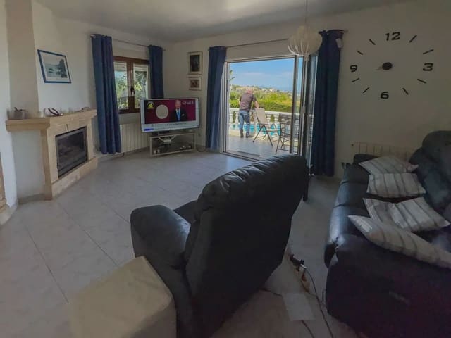 3 soverom Villa til salgs i El Montgó, Dénia med svømmebasseng garasje - € 570 000 (Ref: 10086491)