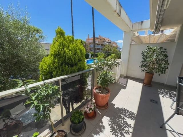 2 quarto Apartamento de Praia para venda em El Puerto, Dénia com piscina garagem - 450 000 € (Ref: 10086492)