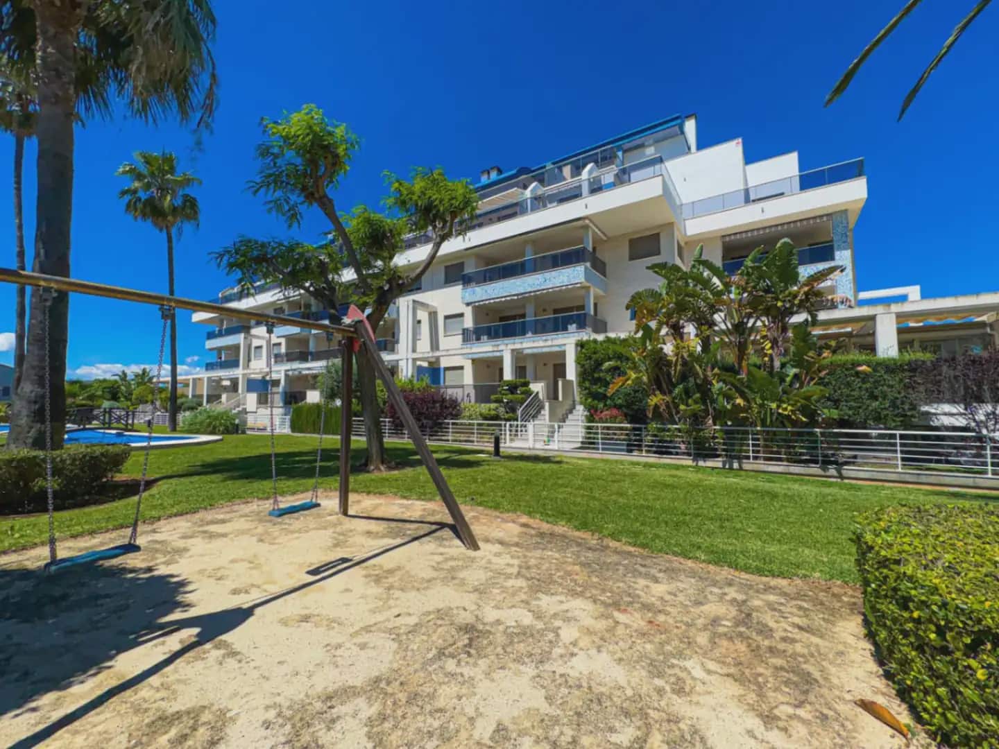 2 quarto Apartamento de Praia para venda em Denia com piscina garagem - 450 000 € (Ref: 10086492)