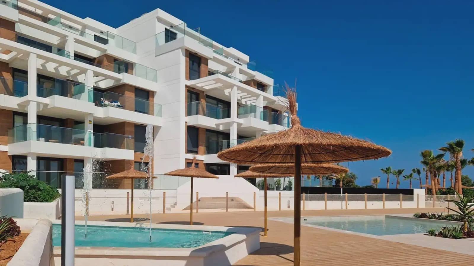 2 quarto Apartamento de Praia para venda em Denia com piscina garagem - 355 000 € (Ref: 10086500)