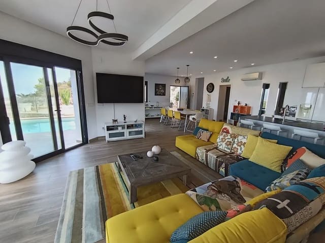 4 sypialnia Willa na sprzedaż w La Pedrera - Vessanes, Dénia z basenem garażem - 895 000 € (Ref: 10086501)