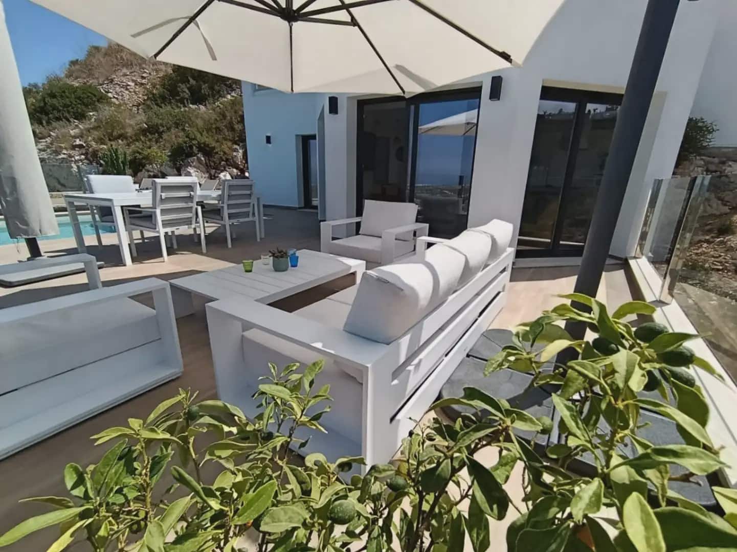 4 sypialnia Willa na sprzedaż w Denia z basenem garażem - 895 000 € (Ref: 10086501)