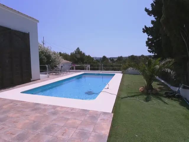 Chalet de 3 habitaciones en El Montgó, Dénia en venta - 628.000 € (Ref: 10086502)